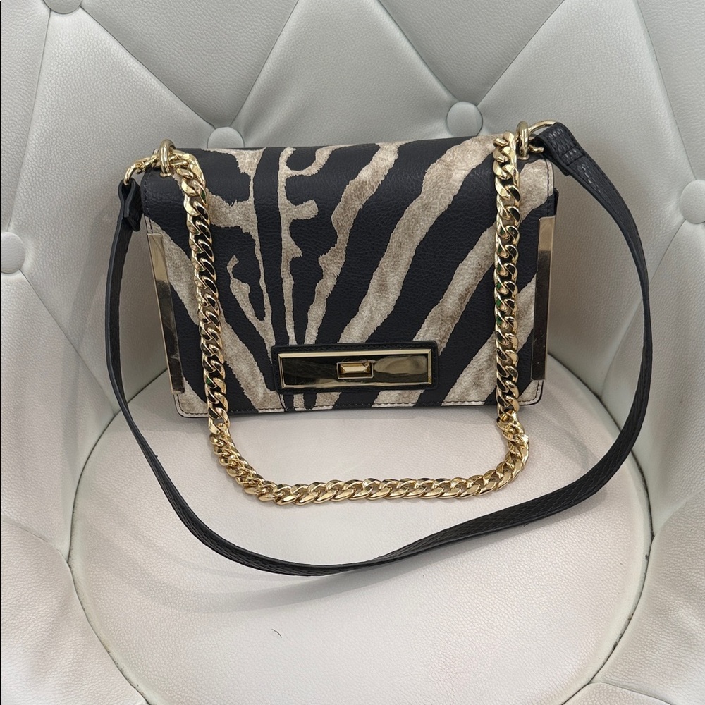Aldo Black and Cream Crossbody Bag with Gold Chain